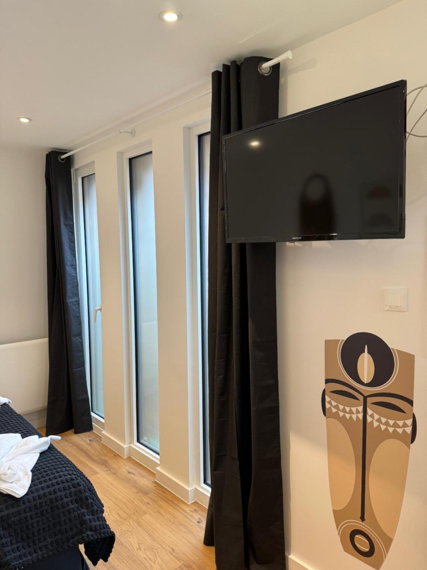 Victorias House Suite Lille Extérieur photo
